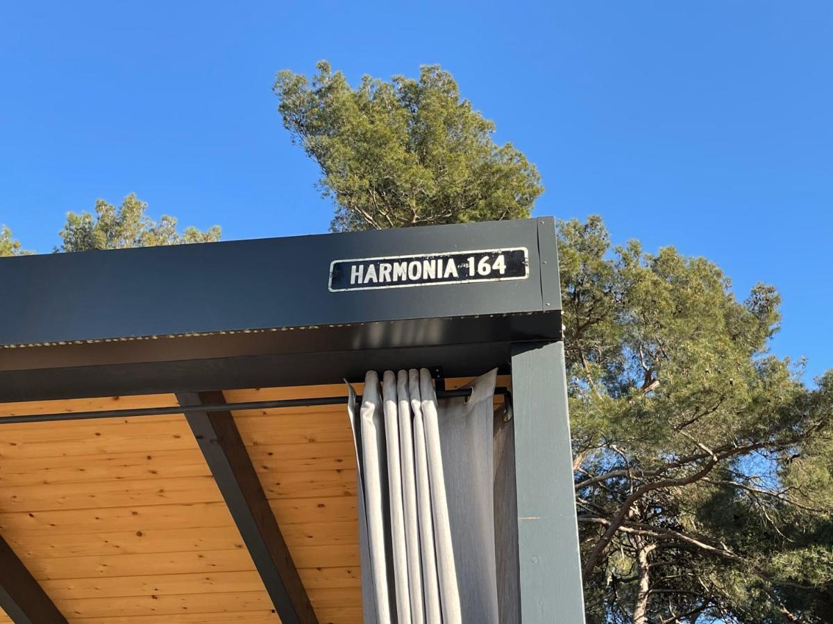 רוביני Harmonia Mobile Home מראה חיצוני תמונה